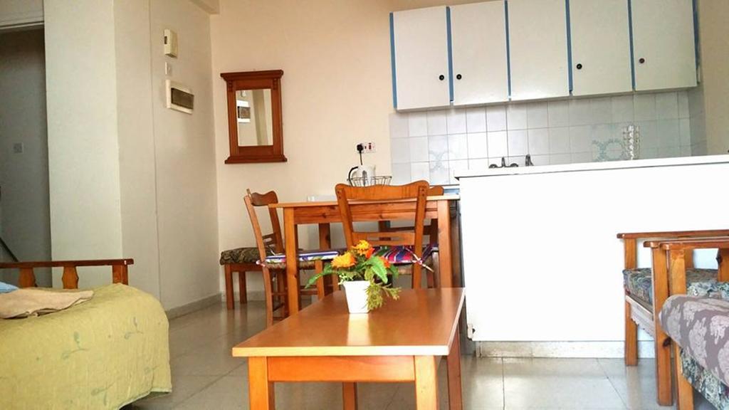 Milounapa Ayia Napa Exteriör bild